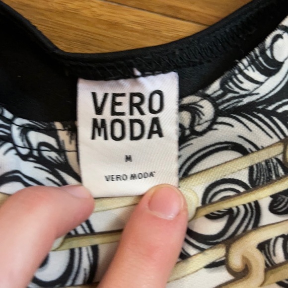Vero Moda Black and white dress - Picture 3 of 4